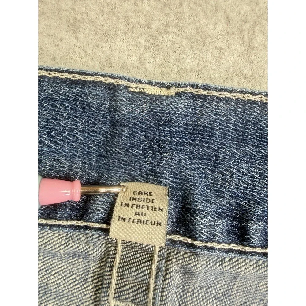 True Religion step out